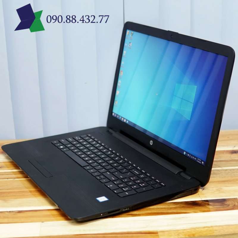 HP Notebook 17 Core i7-7500u RAM8G SSD256G 17.3" HD+